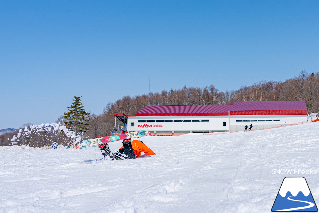 カムイスキーリンクス｜遂にやってきたポカポカ陽気！春雪コンディションのゲレンデに華麗なシュプールを描きましょう(^^)/